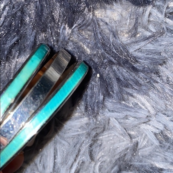 Affordable Fashion Finds Jewelry - NWT Silver/  turquoise bangle bracelet